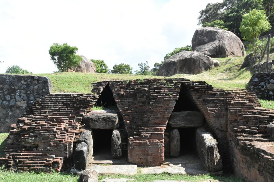Maduru Oya National Park 